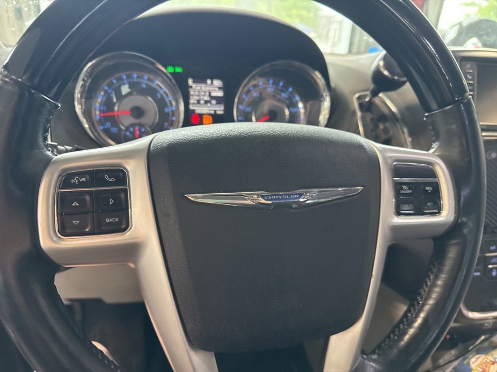 chrysler town & country 2015 2C4RC1GG7FR534778 image chrysler town & country 2015 2C4RC1GG7FR534778 image